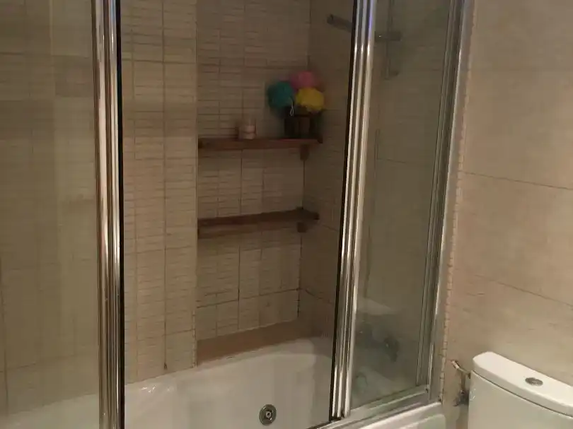 Bany de Pis en venda en El Vendrell amb Aire condicionat i Balcó