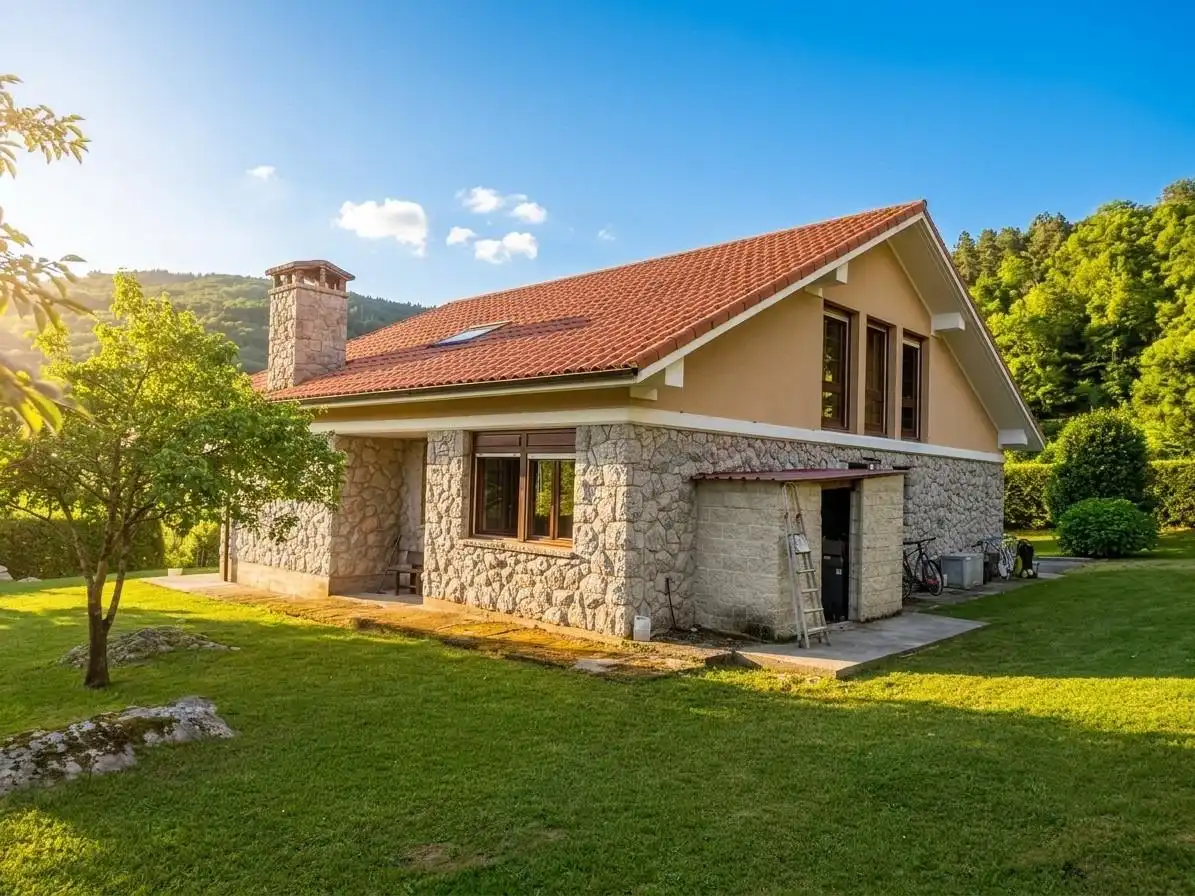 Vista exterior de Casa o chalet en venta en Villaescusa (Cantabria) con Calefacción, Jardín privado y Terraza