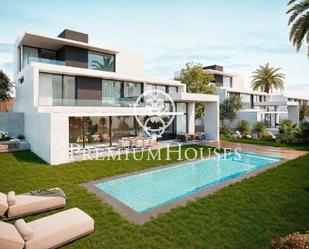 Exterior view of House or chalet for sale in Sant Andreu de Llavaneres  with Air Conditioner, Heating and Private garden