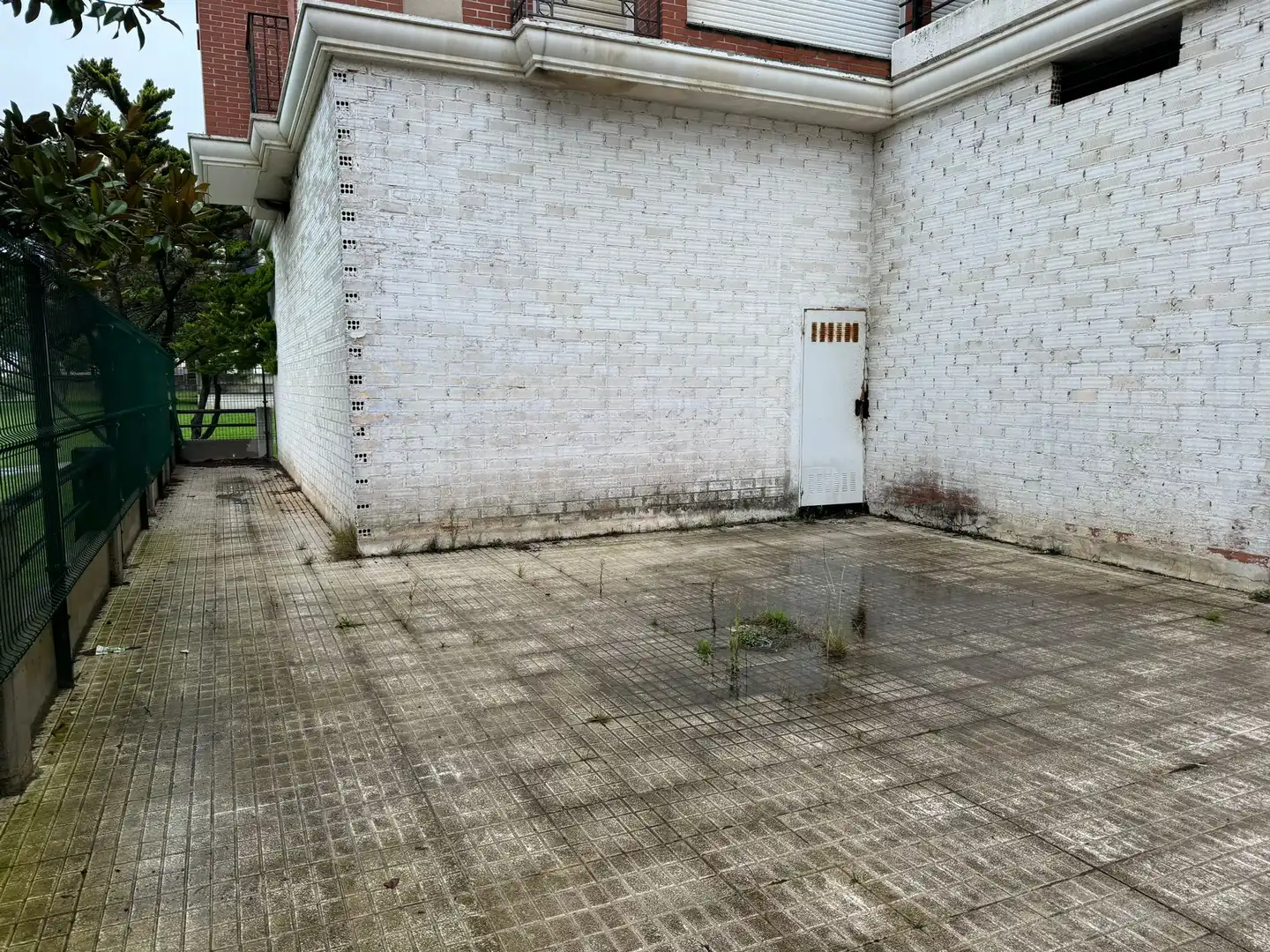 Außenansicht von Geschaftsraum zum Verkauf in Santander