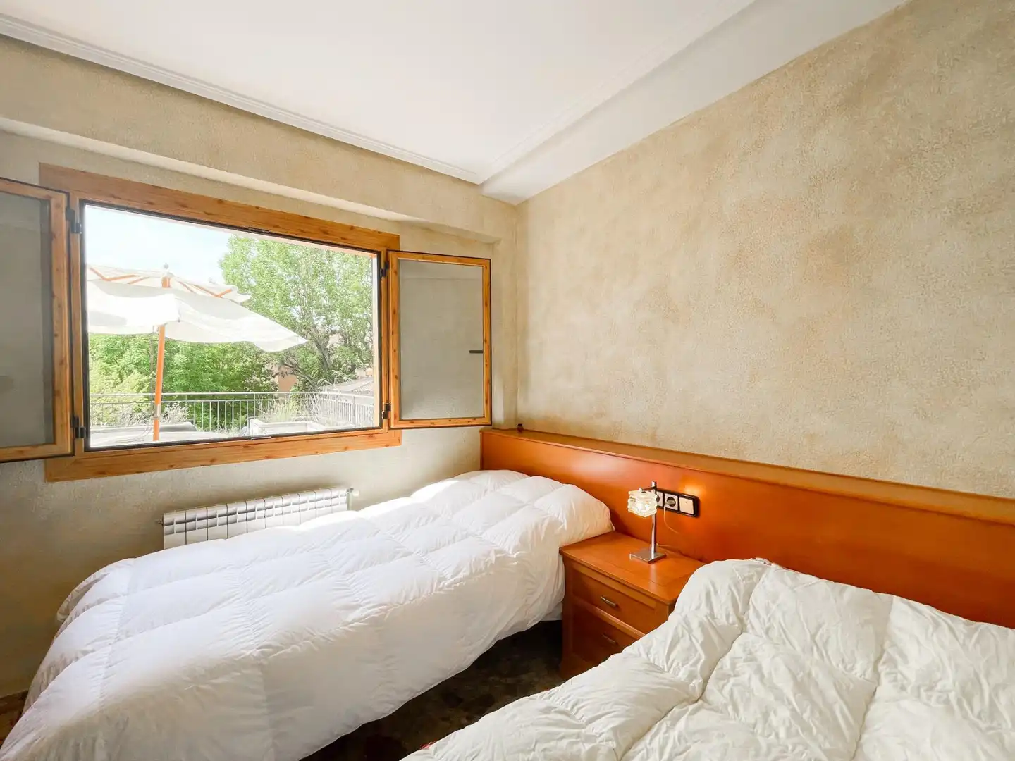 Habitación de Casa o chalet en venta en Chera con Calefacción, Terraza y Trastero