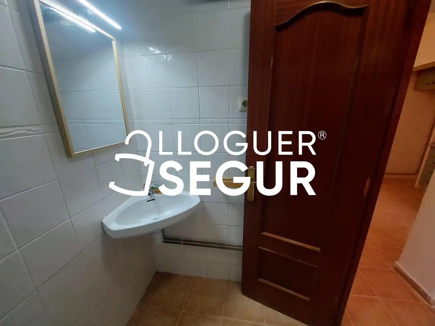 Bany de Pis de lloguer en Barcelona amb Terrassa