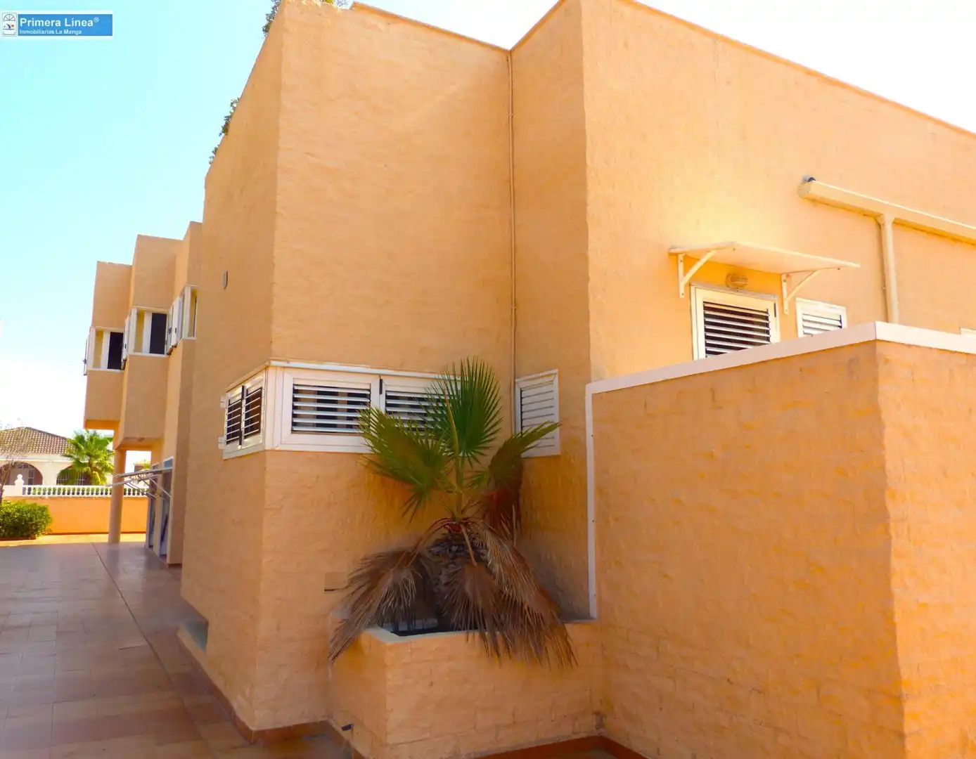 Vista exterior de Casa o chalet en venta en La Manga del Mar Menor con Jardín privado, Terraza y Trastero