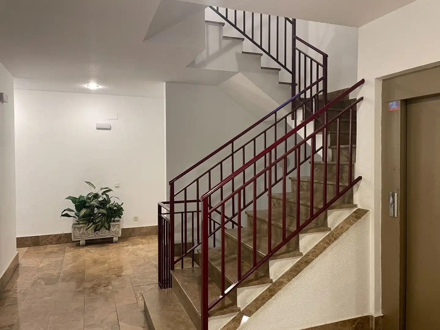 Wohnung zum Verkauf in Aranjuez mit Klimaanlage, Heizung und Abstellraum