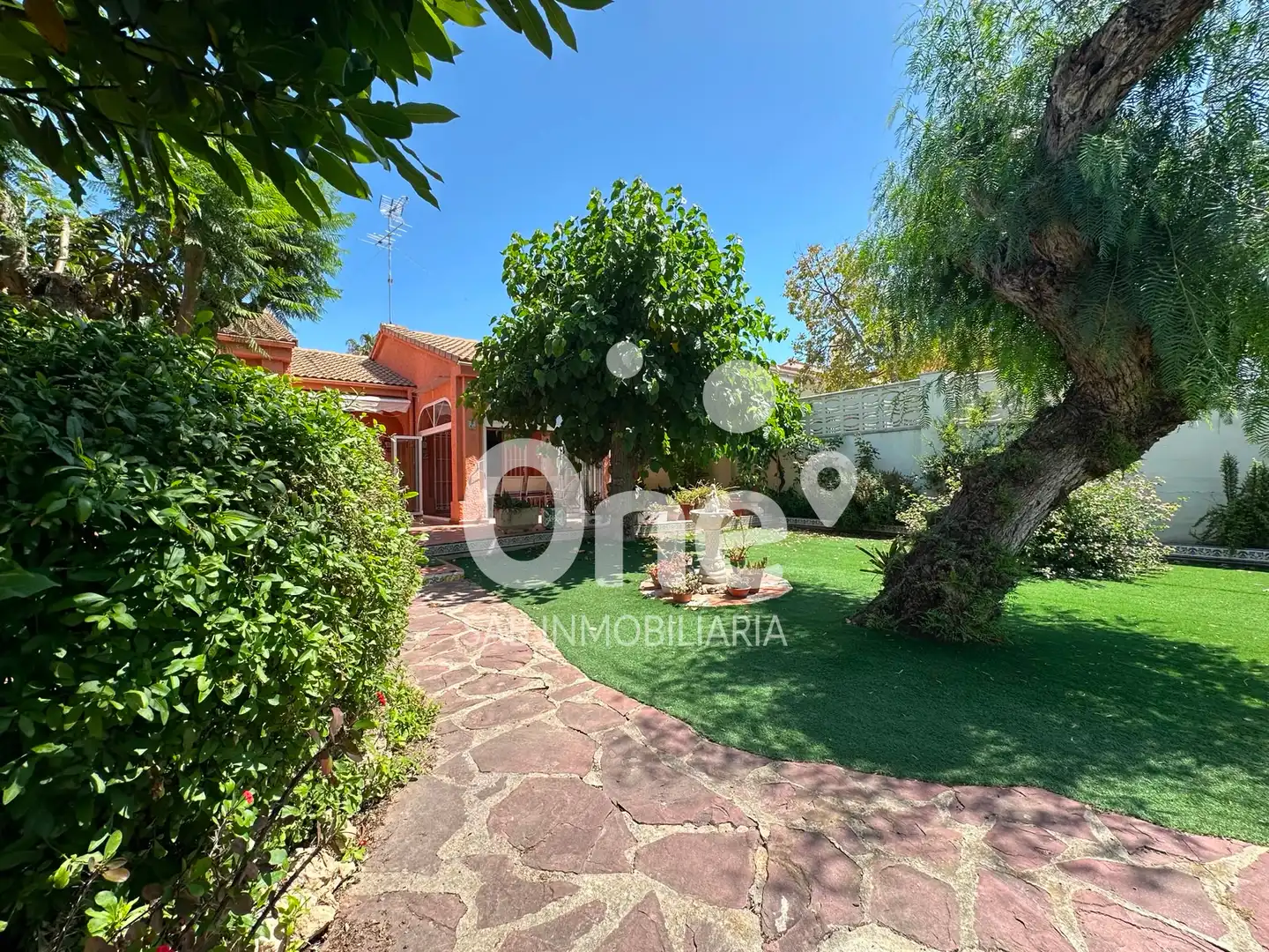 Garden of Houses for sale in San Antonio de Benagéber  with Air Conditioner, Private garden and Terrace