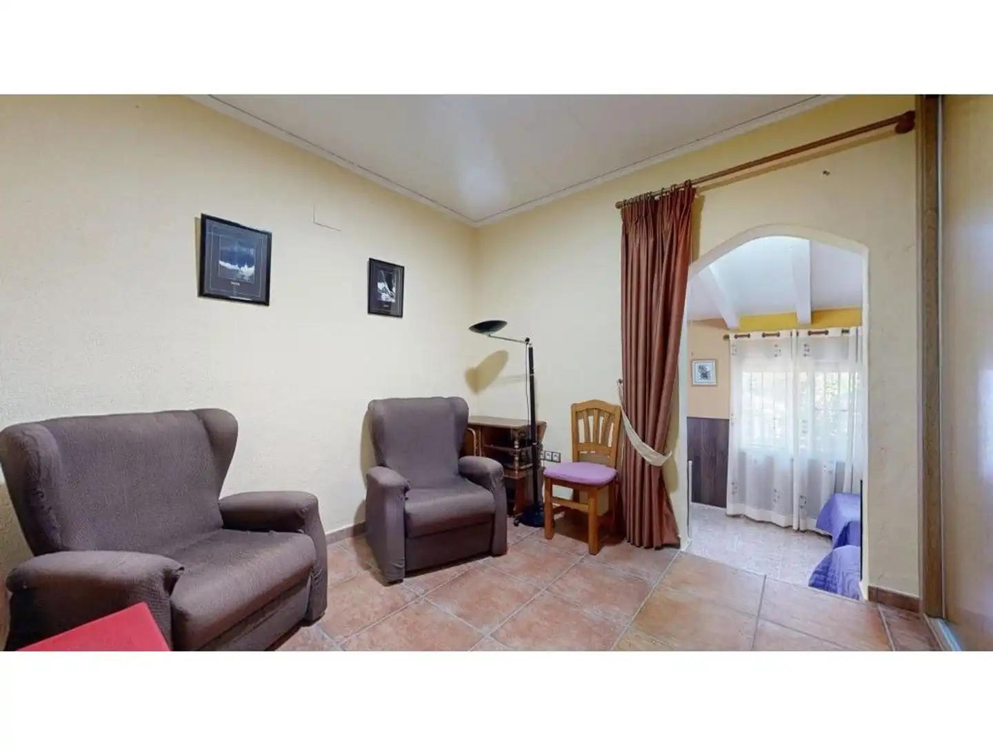 Sala de estar de Casa o chalet en venta en Tavernes de la Valldigna con Aire acondicionado, Jardín privado y Terraza