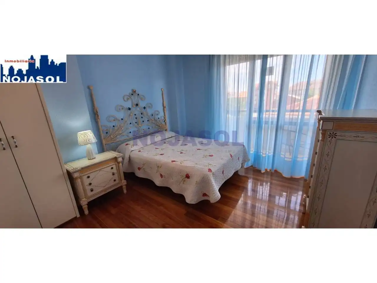 Habitación de Piso de alquiler en Noja con Terraza y Amueblado