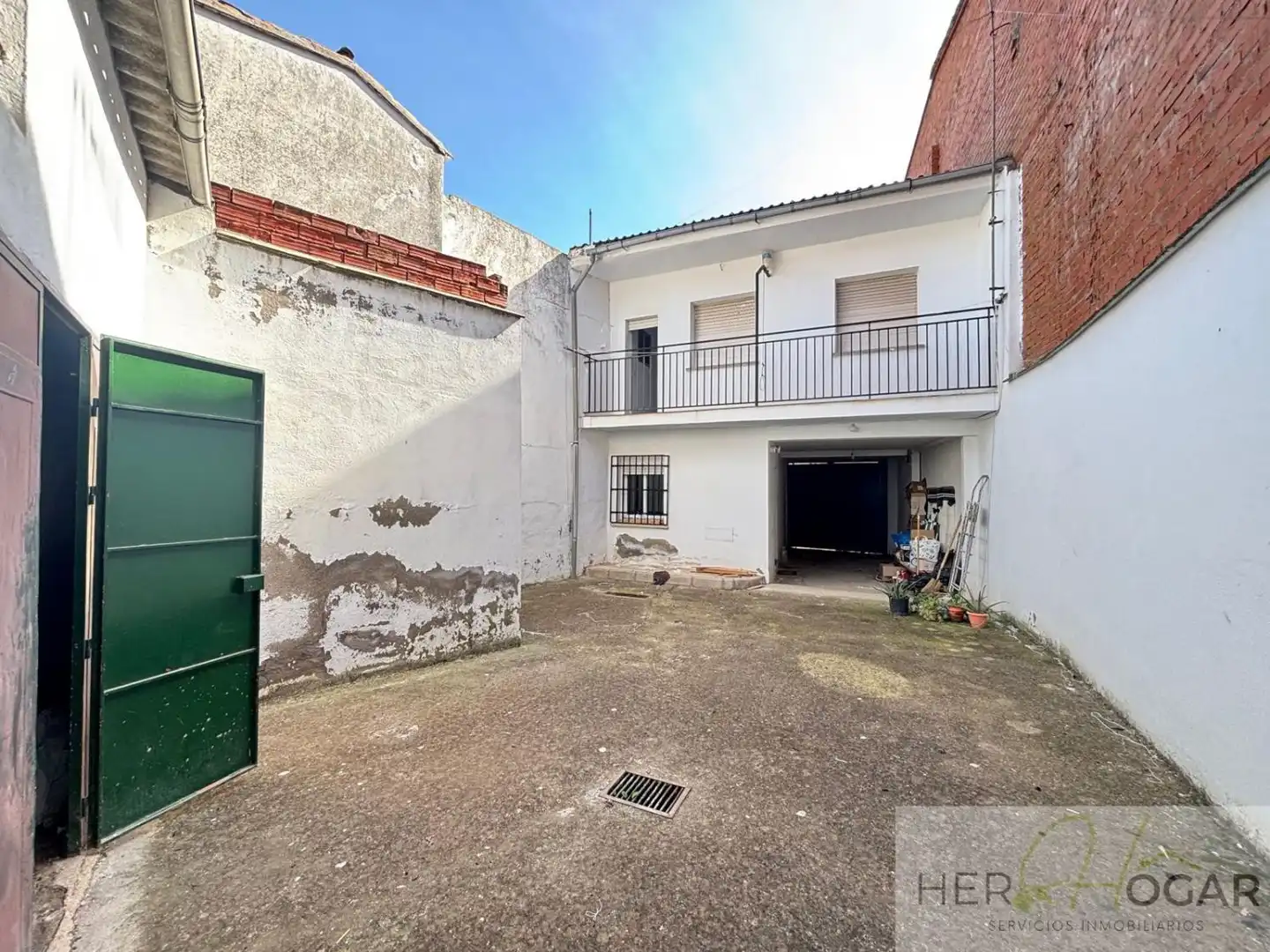 Vista exterior de Casa o chalet en venta en Navahermosa con Calefacción, Jardín privado y Terraza