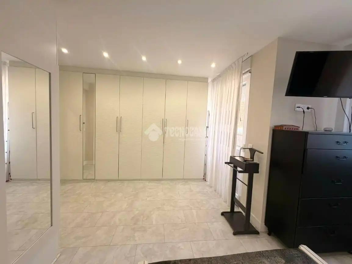 Habitación de Piso en venta en Bilbao  con Calefacción, Amueblado y Balcón