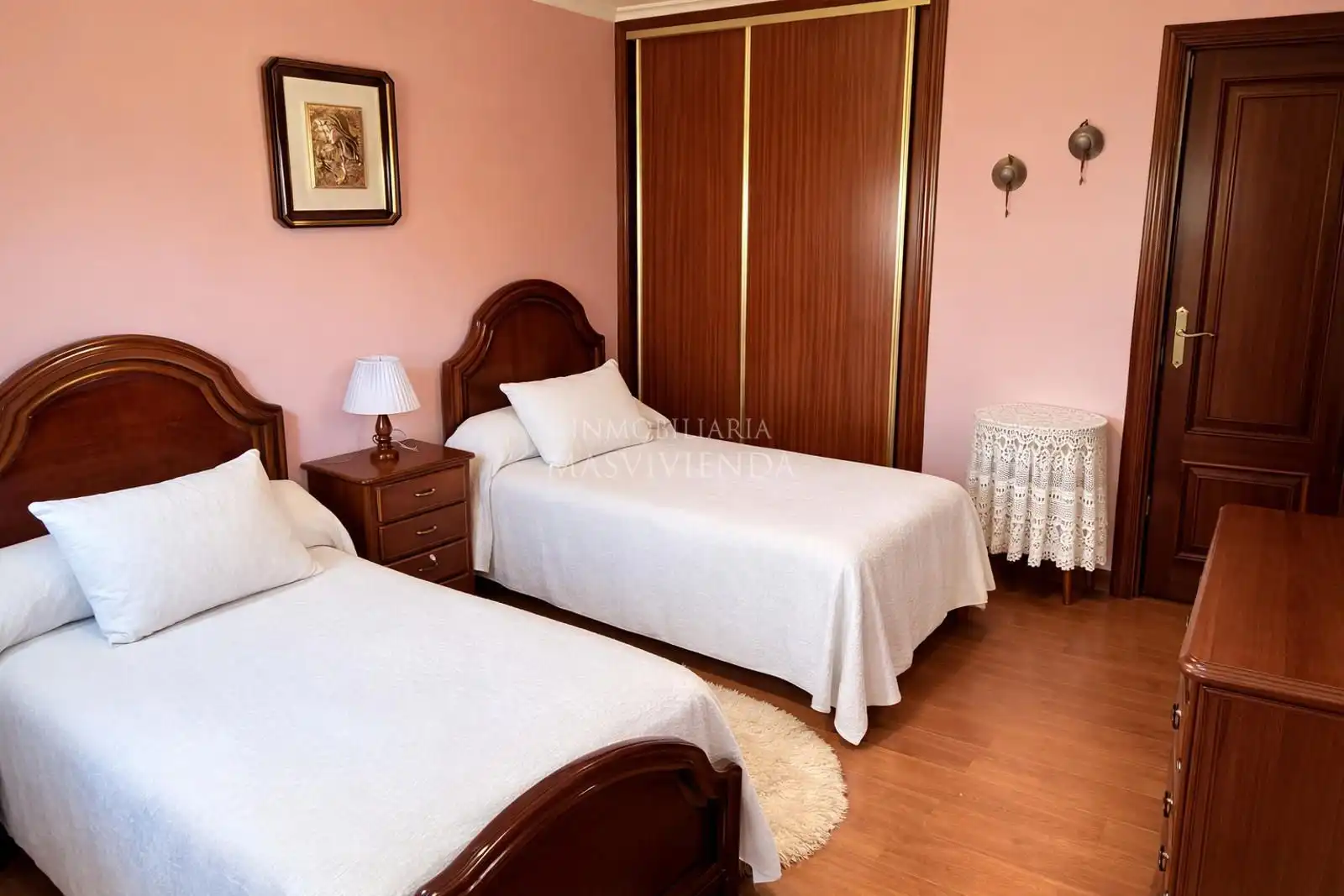 Detached homes for sale in Arrufana (Da)-Louredo, Mos