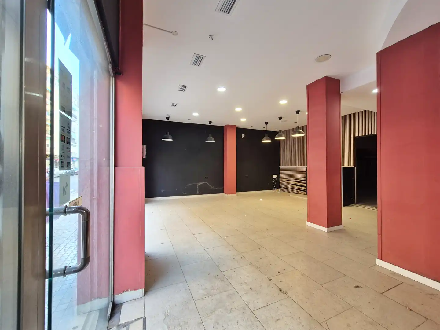 Local comercial en venda a Carrer d'Aiora, imagen 9