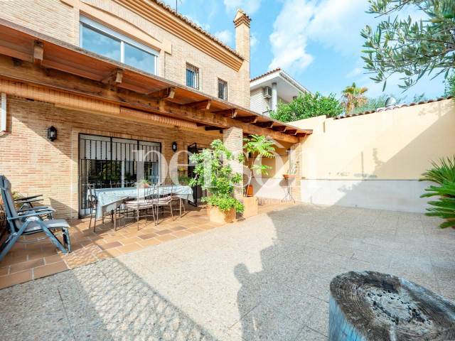 Casa-chalet en Venta en Casas Verdes - Ermita