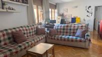 Sala d'estar de Pis en venda en Terrassa amb Aire condicionat, Calefacció i Parquet