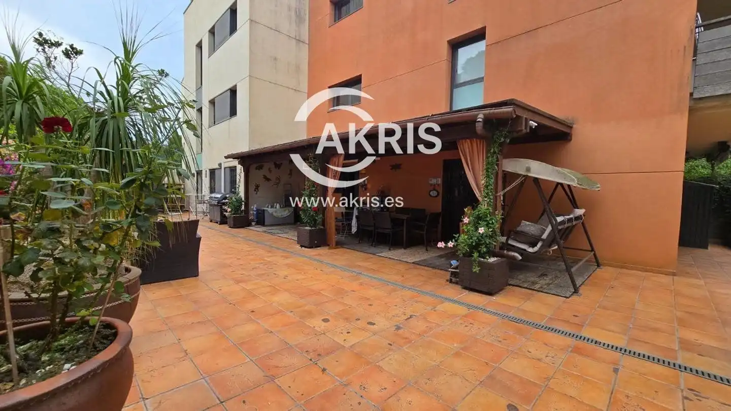 Piso con piscina en venta en Avinguda Sa Boadella, imagen 22