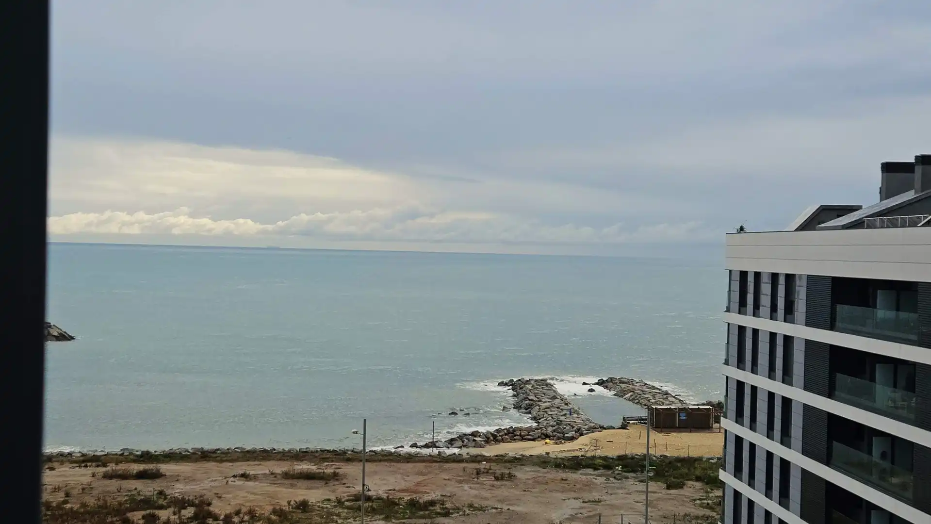 Flat for rent in Badalona  with Air Conditioner, Furnished and Alarm