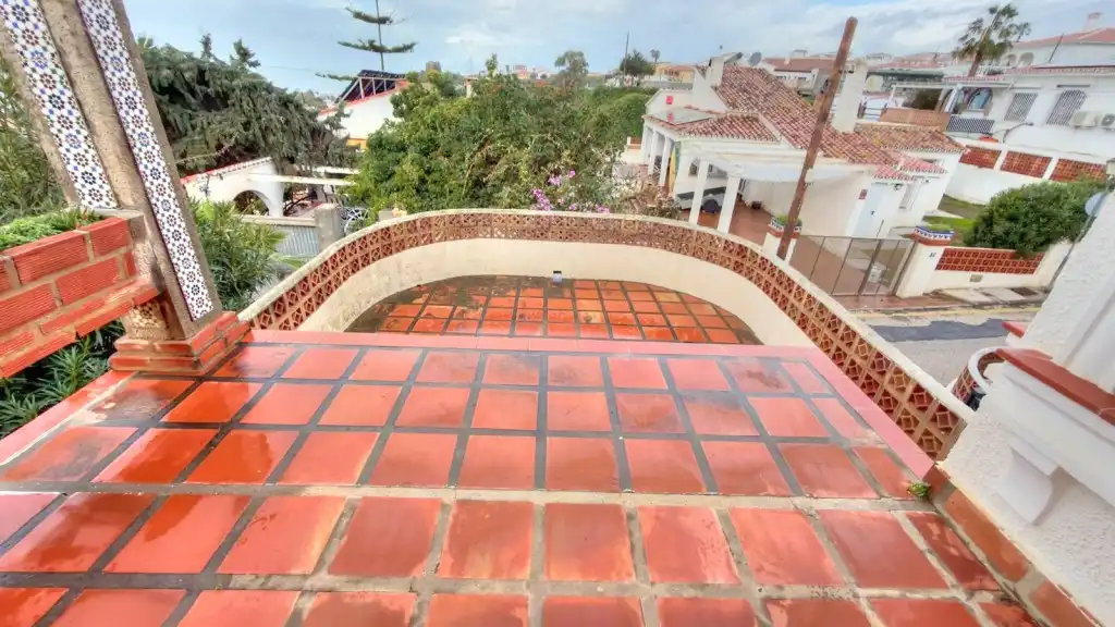 Terraza de Casa o chalet de alquiler en Vélez-Málaga con Jardín privado, Piscina y Amueblado