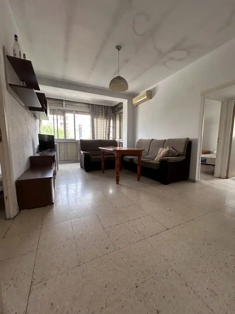 Sala de estar de Ático en venta en Sevilla con Aire acondicionado, Terraza y Trastero