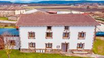 Vista exterior de Casa o xalet en venda en Valle de Losa amb Calefacció i Jardí privat