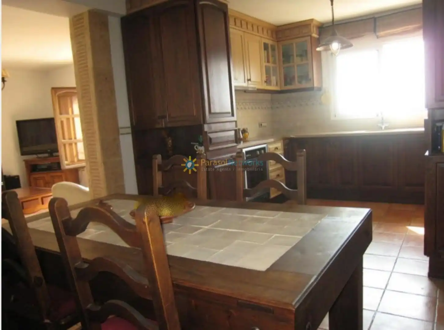 Cocina de Casa o chalet en venta en Oliva con Calefacción, Jardín privado y Terraza