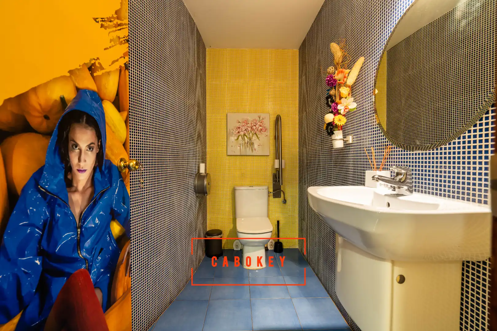 Baño de Local en traspaso en Almería con Aire acondicionado, Amueblado y Internet