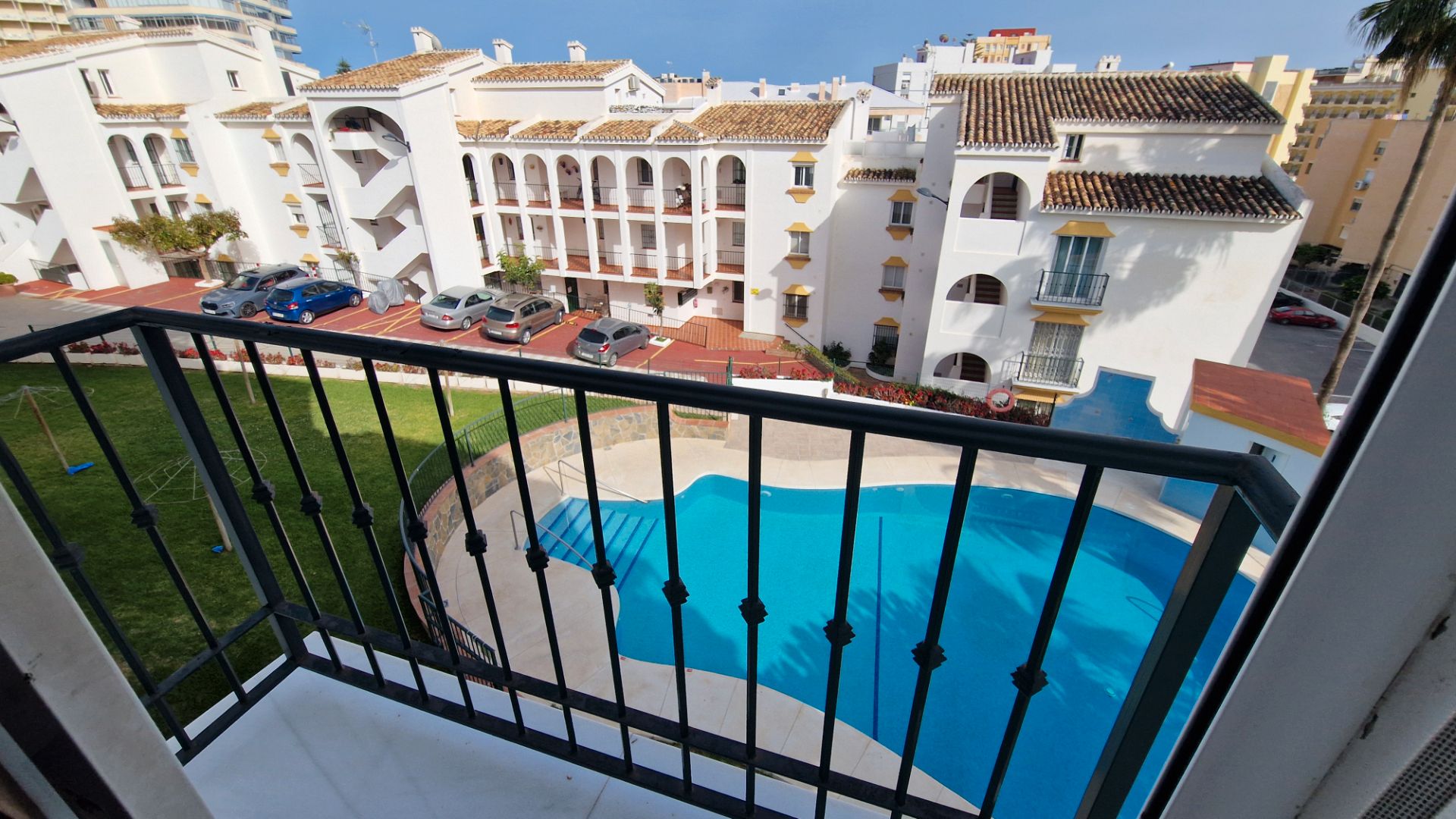 Exterior view of Apartment to rent in Fuengirola  with Air Conditioner, Terrace and Furnished