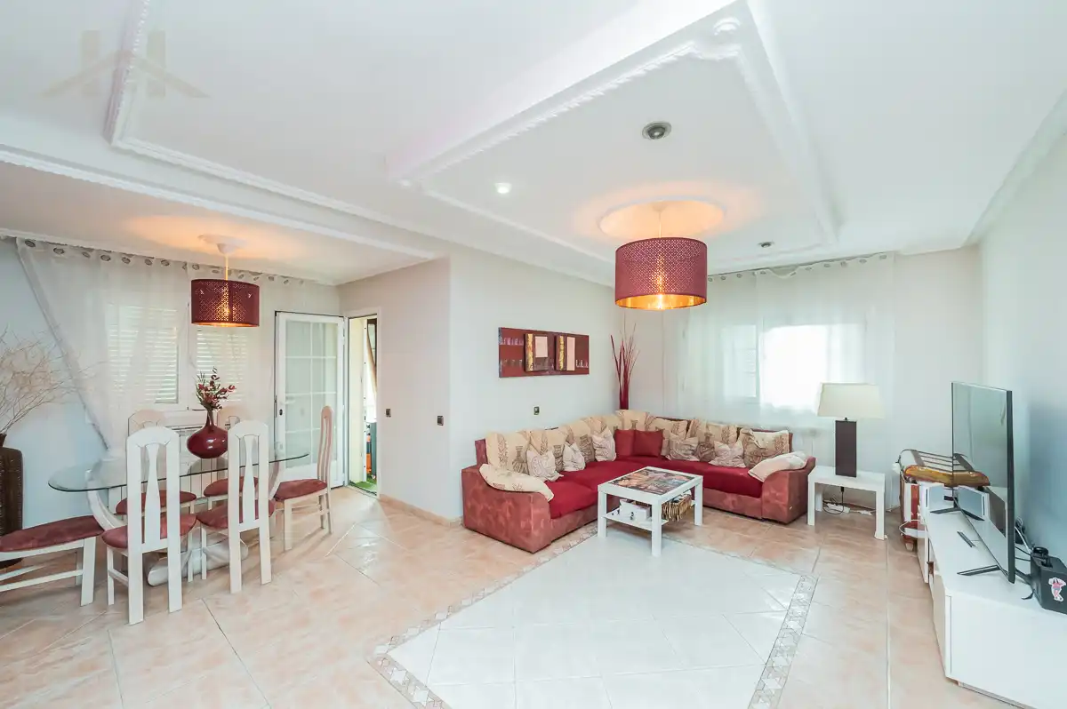 Sala d'estar de Casa o xalet en venda en Yeles amb Aire condicionat, Calefacció i Jardí privat