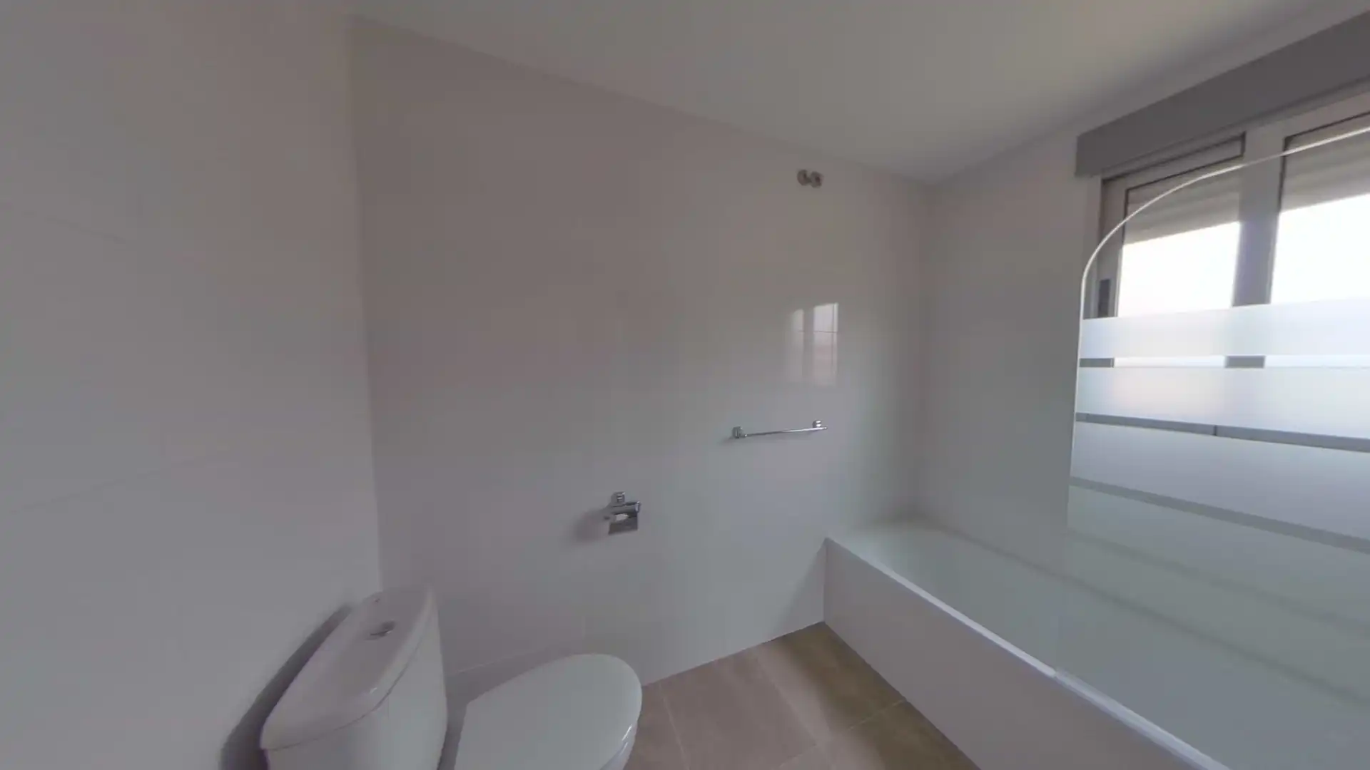 Bathroom of Flat for sale in Murcia  with Parquet flooring and Storage room