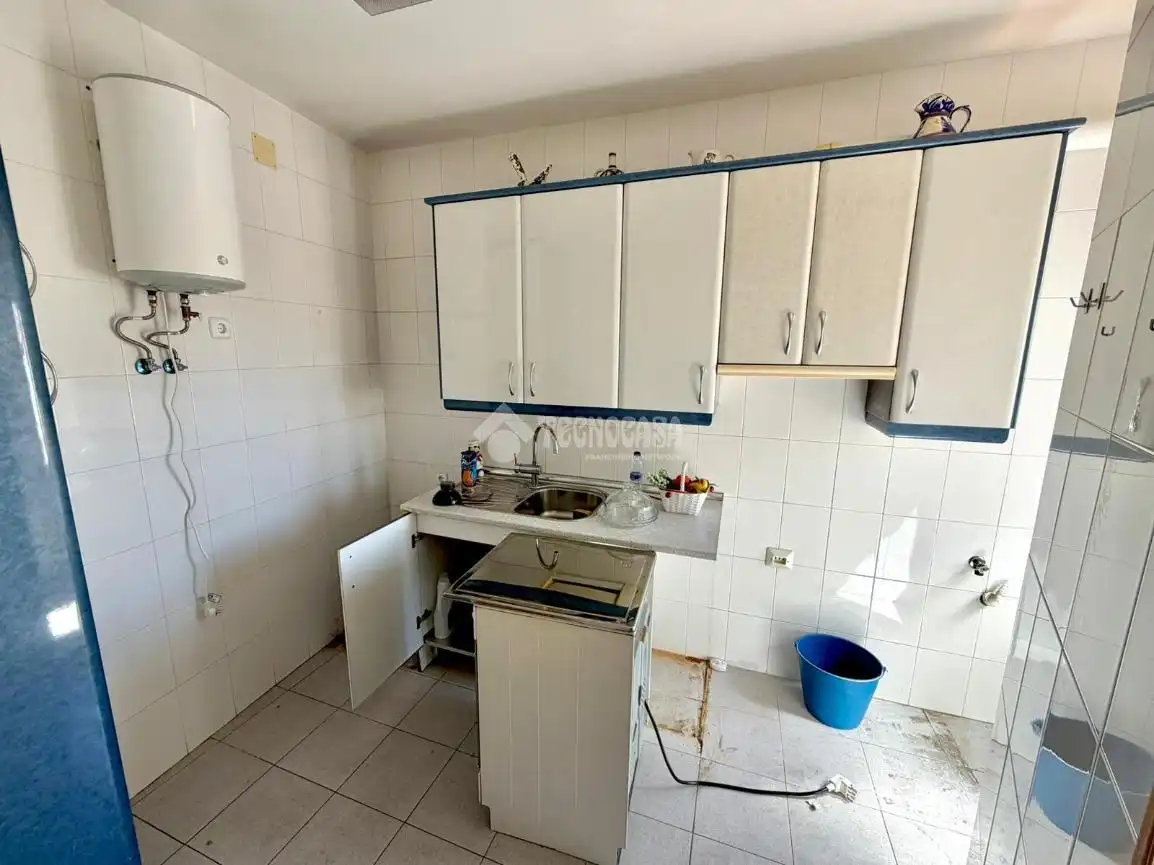 Cocina de Piso en venta en Madrid