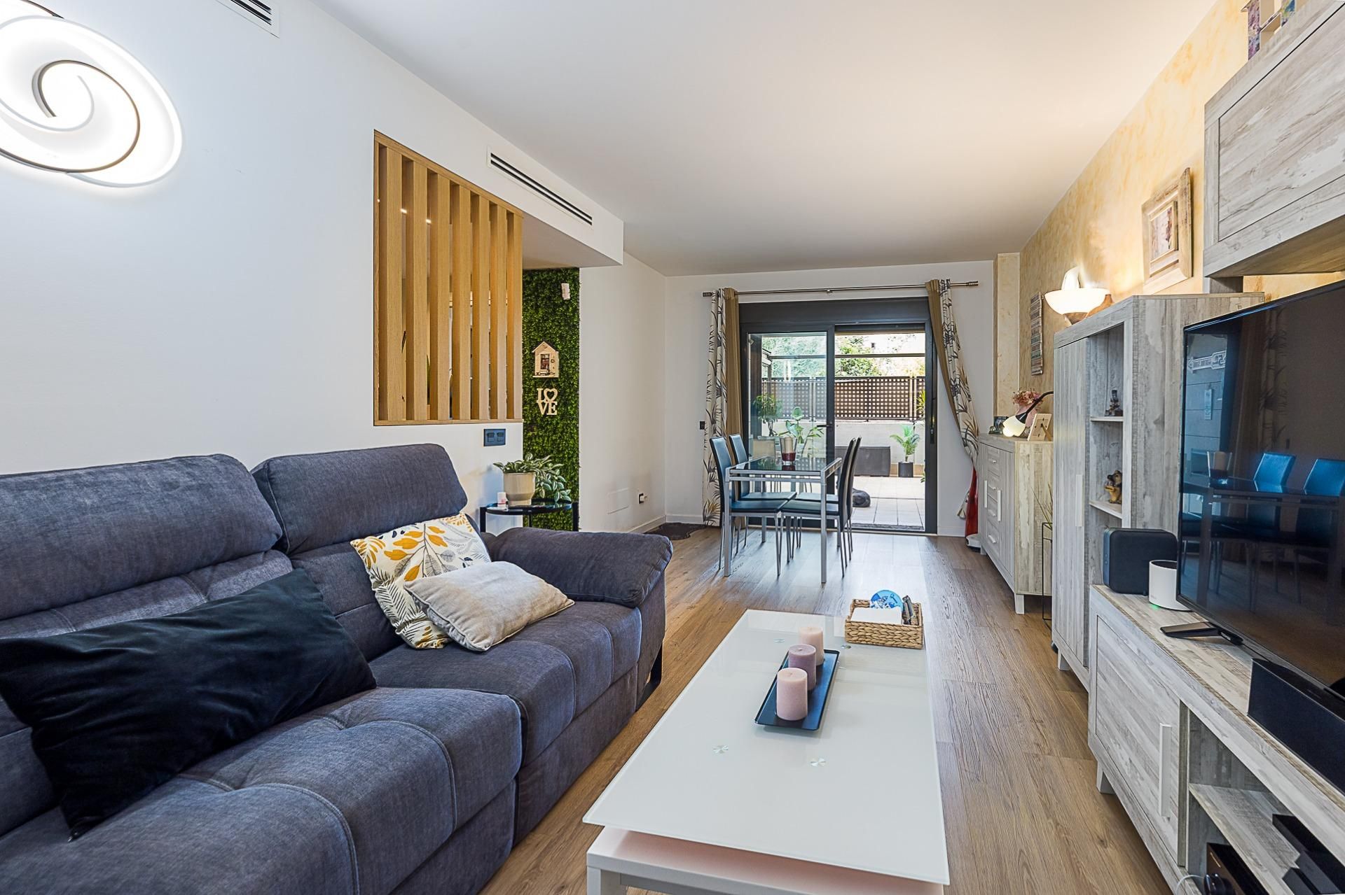 Living room of Planta baja for sale in  Palma de Mallorca  with Air Conditioner, Heating and Private garden