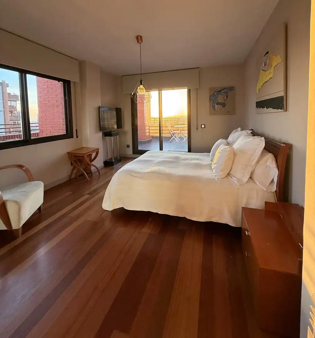 Bedroom of Attic for sale in Madrid  with Air Conditioner, Heating and Private garden