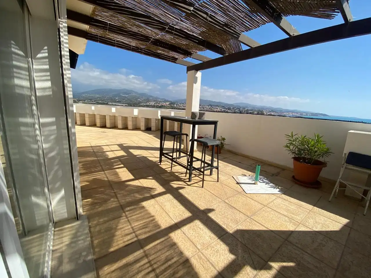Terrassa de Pis en venda en Vélez-Málaga amb Terrassa, Traster i Piscina comunitària