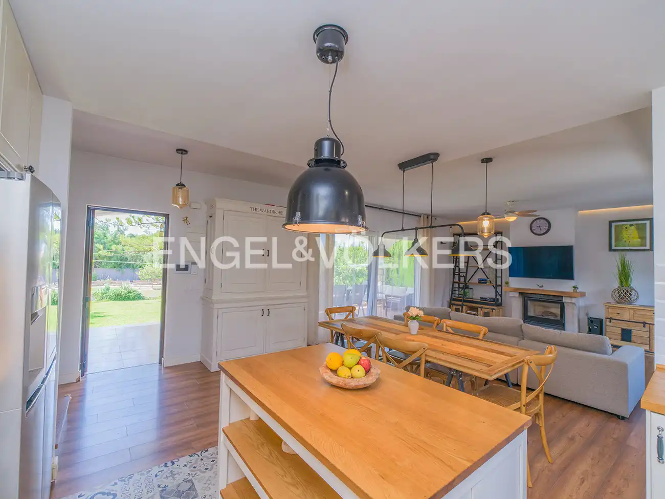 Comedor de Casa o chalet en venta en El Campello con Aire acondicionado, Calefacción y Jardín privado