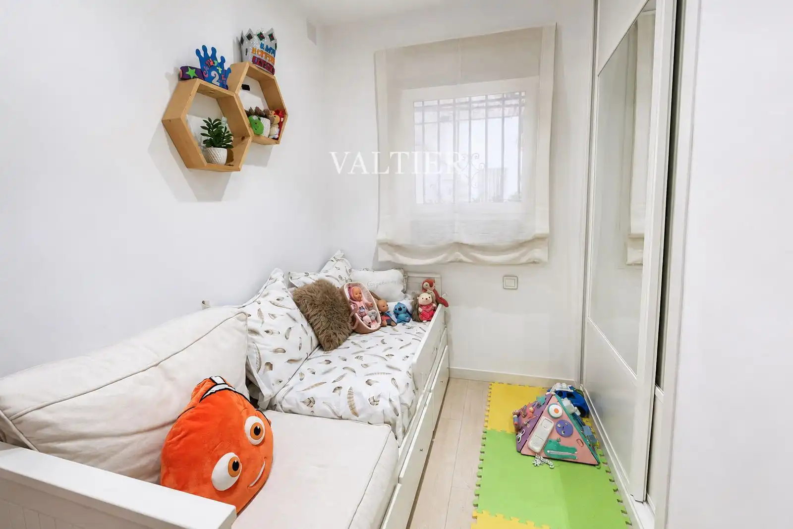 Schlafzimmer von Wohnung zur Miete in Madrid mit Terrasse und Möbliert