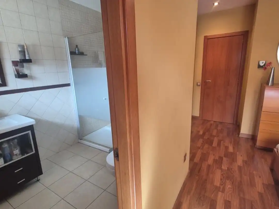 Semi-detached house with garden for sale in Passeig Vall del Ges 100, imagen 24