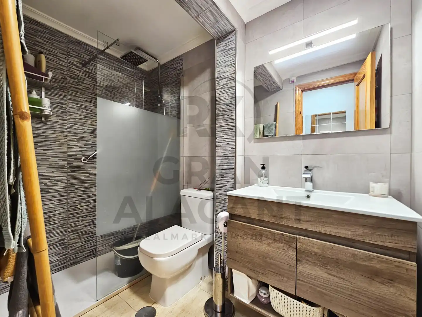 Planta baja en venta en CANARIAS, 8, Monte y Mar
