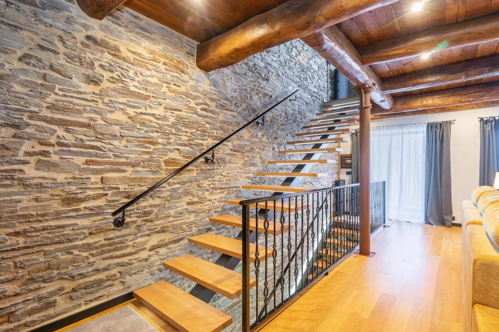 Casa o chalet en venta en Lugo con Calefacción, Jardín privado y Jacuzzi