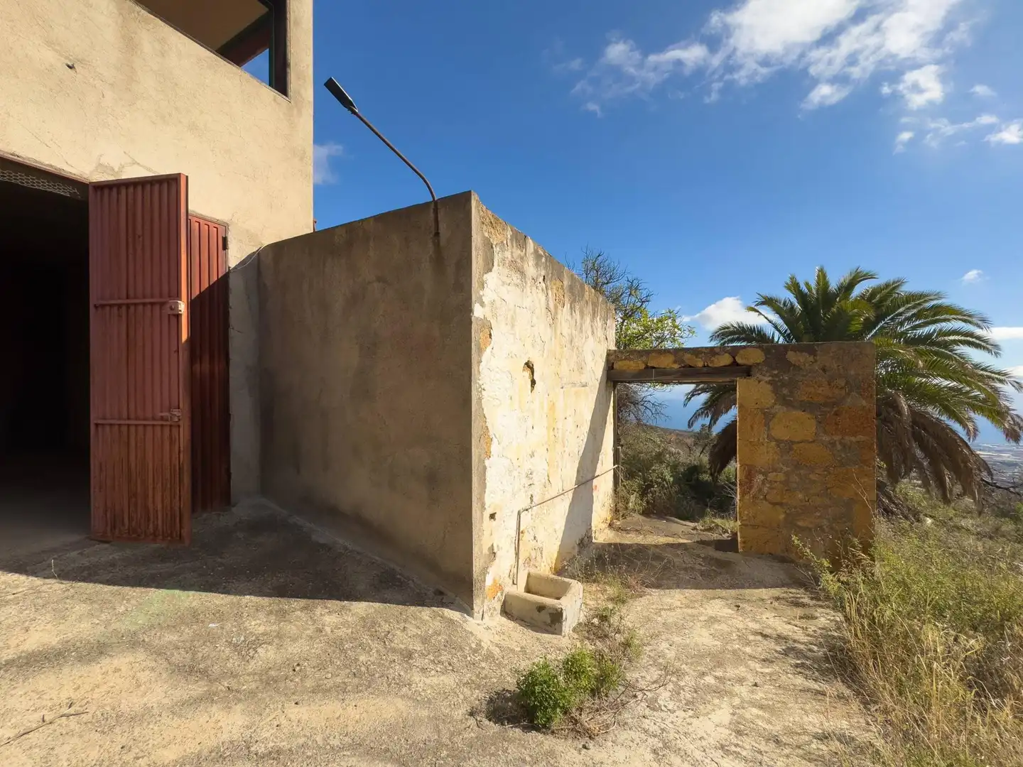 Exterior view of Country homes for sale in Arafo