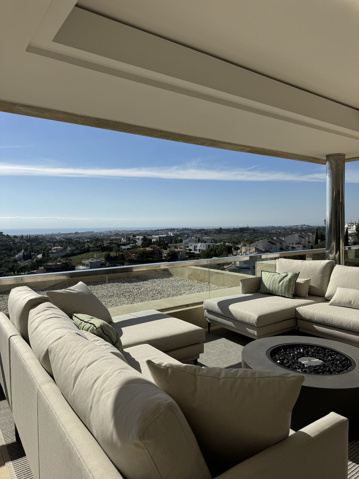 Terrace of Attic to rent in Marbella  with Air Conditioner, Terrace and Furnished