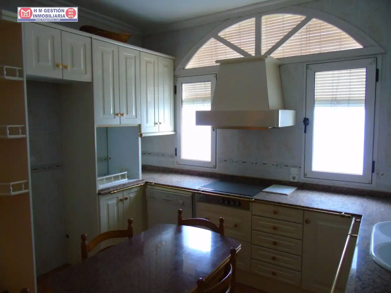 Casa con terraza en venta en Alcázar de San Juan, imagen 2