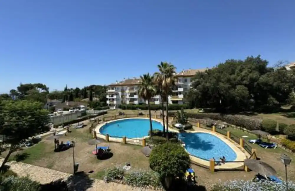 Jardí de Àtic en venda en Marbella amb Aire condicionat, Terrassa i Piscina
