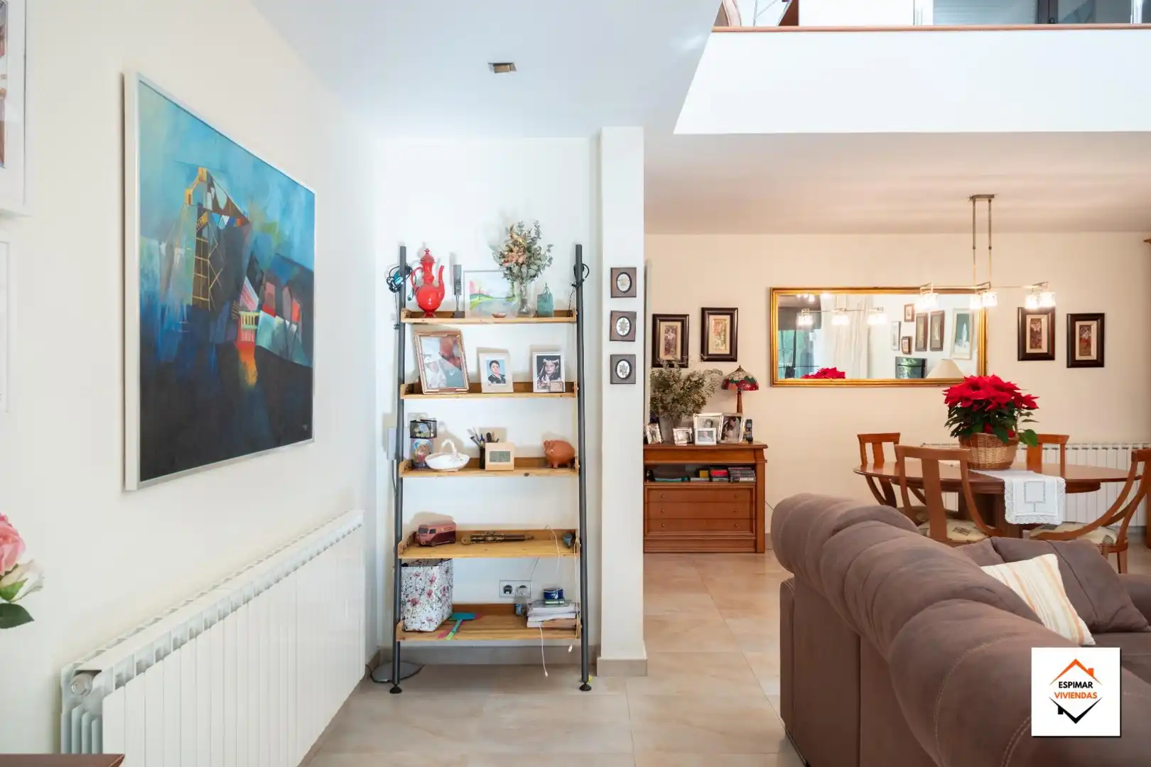 Einfamilien-Reihenhaus zum Verkauf in Villanueva de Gállego mit Heizung, Privatgarten und Terrasse