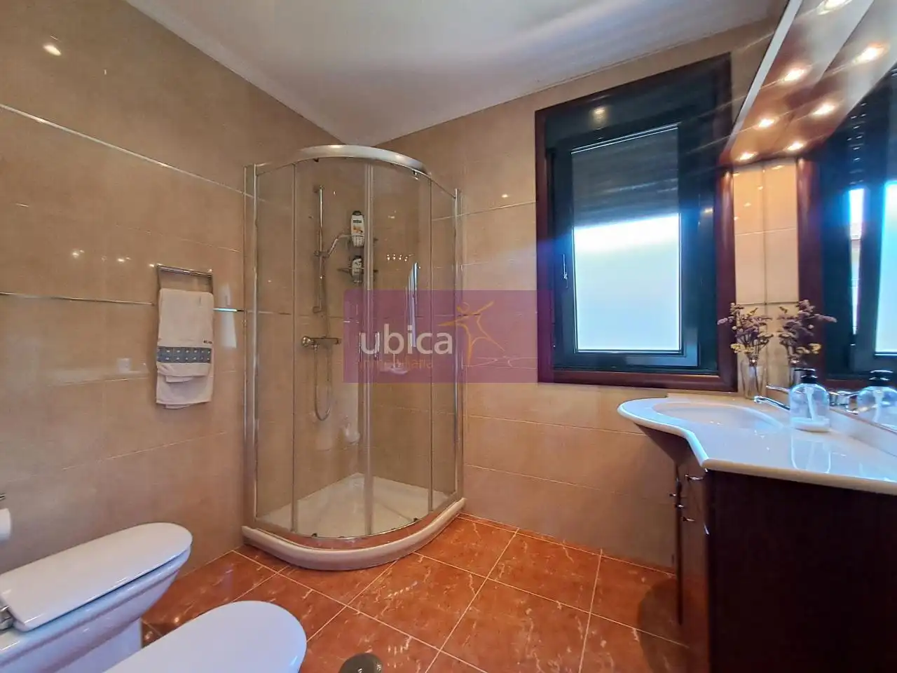 Baño de Casa o chalet en venta en Arbo con Calefacción, Jardín privado y Terraza