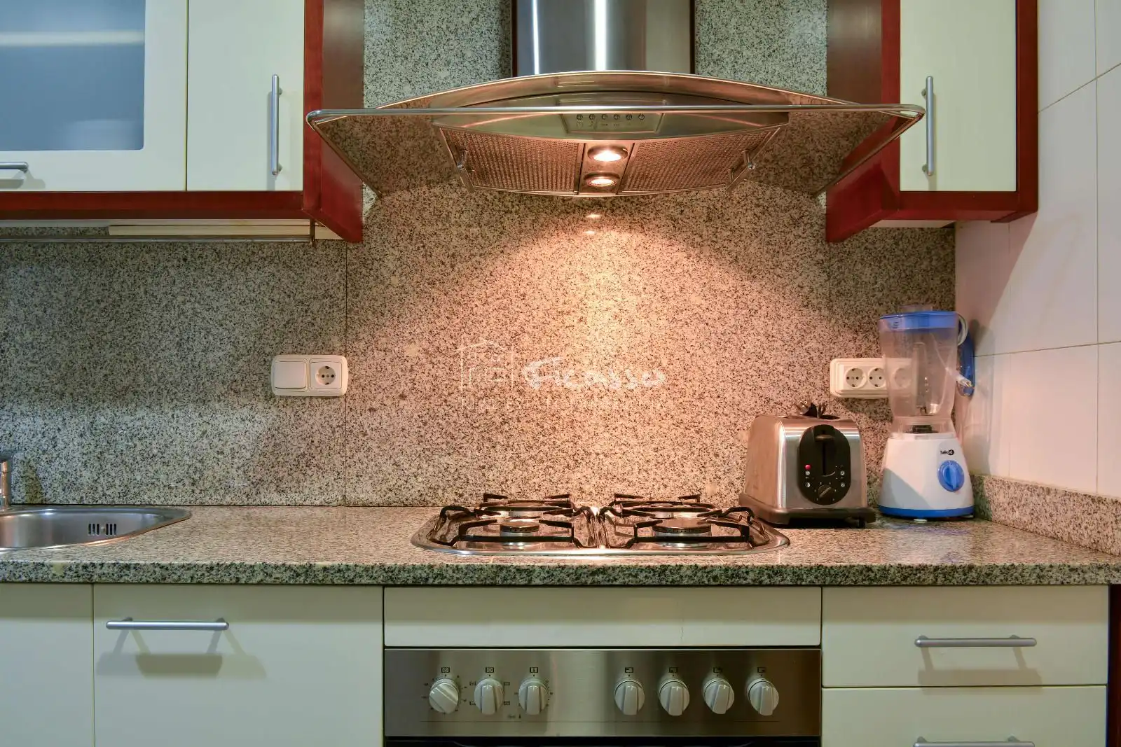 Cuina de Pis en venda en Barcelona amb Aire condicionat, Calefacció i Parquet