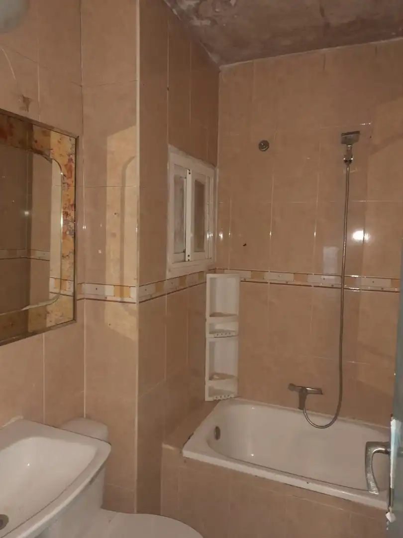 Bany de Pis en venda en Reus