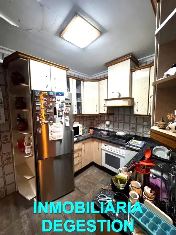 Cocina de Casa adosada en venta en Linares con Aire acondicionado, Jardín privado y Terraza