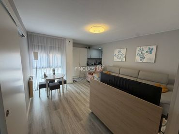 Wohnung mit Aufzug zum Verkauf in Calle Camí Ral