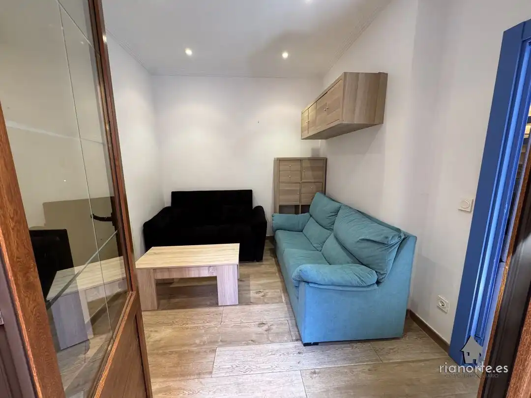 Sala d'estar de Apartament en venda en Ribadesella amb Calefacció i Terrassa