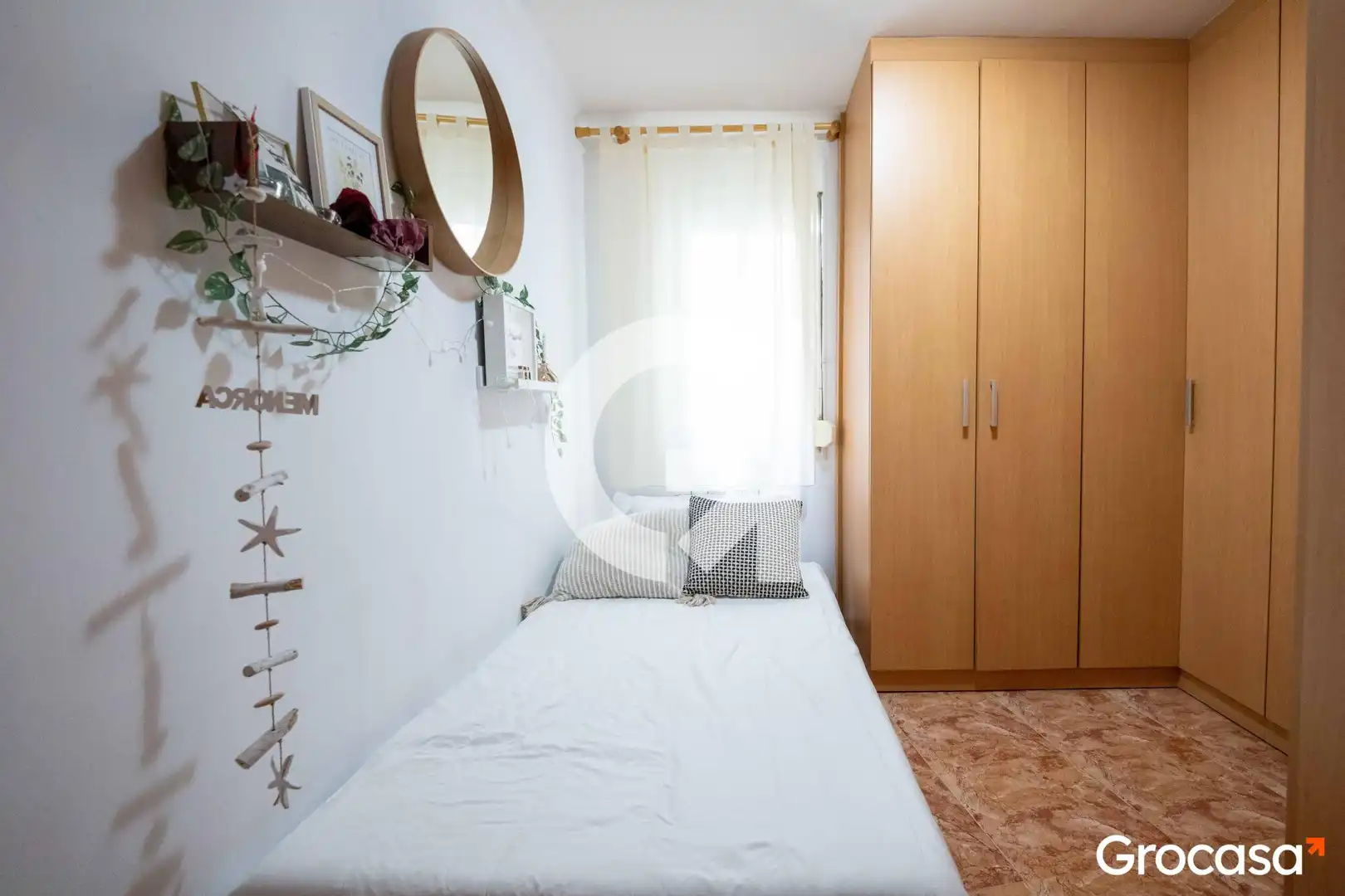 Habitación de Piso en venta en Mataró con Calefacción, Horno y TV
