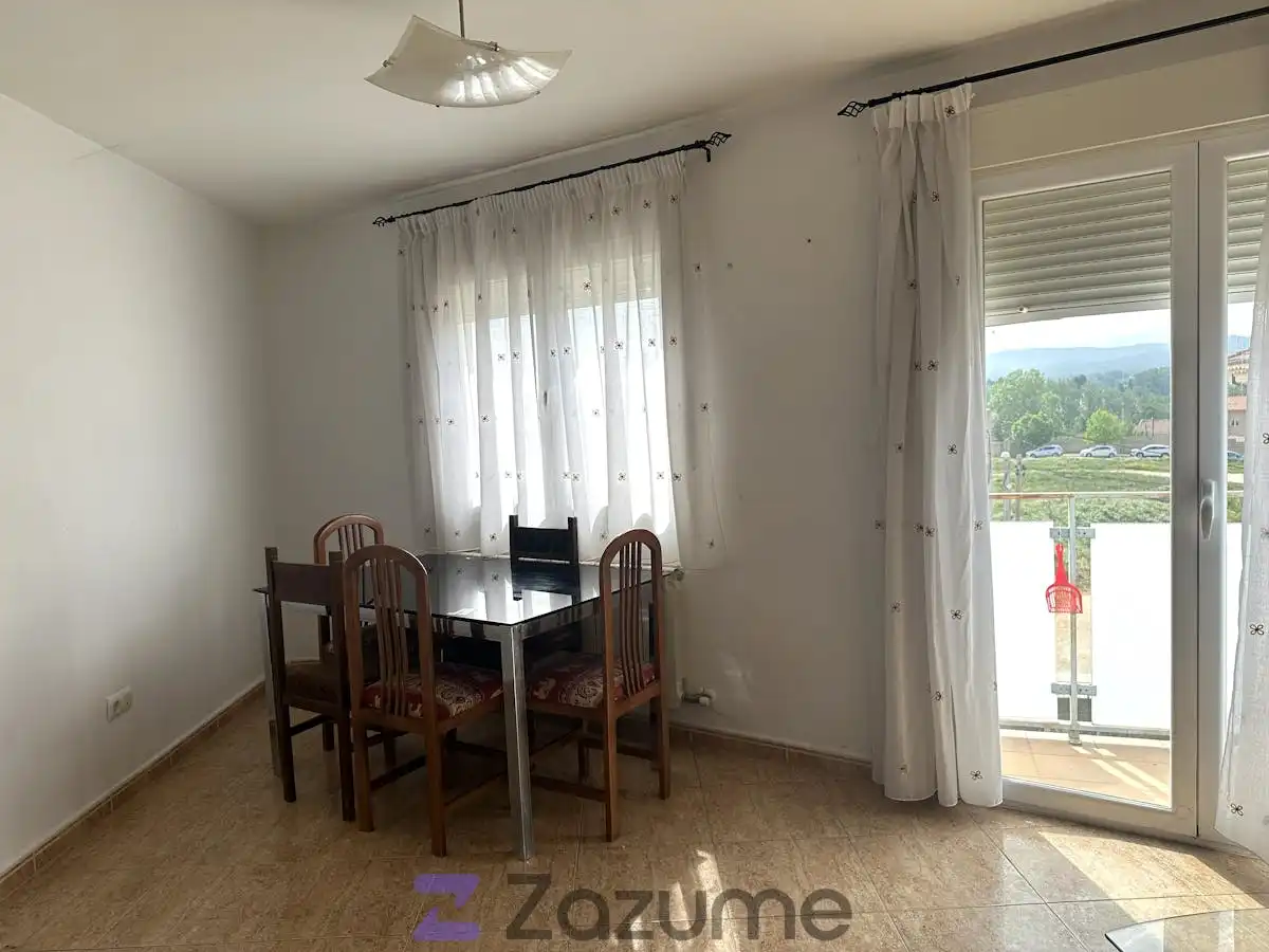 Comedor de Piso de alquiler en Arcas del Villar con Calefacción, Trastero y Amueblado