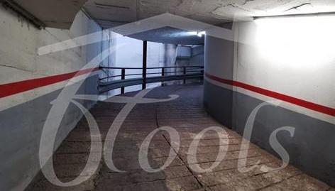 Foto 3 de Garaje en venta en D'anselm Clavé, Ajuntament-Maragall, Barcelona